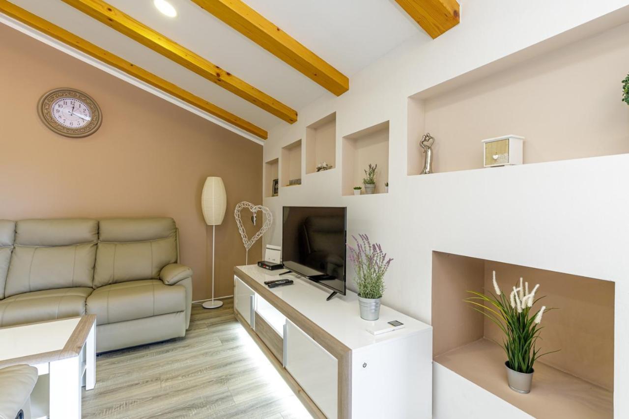 Apartments Mirjana מדולין מראה חיצוני תמונה