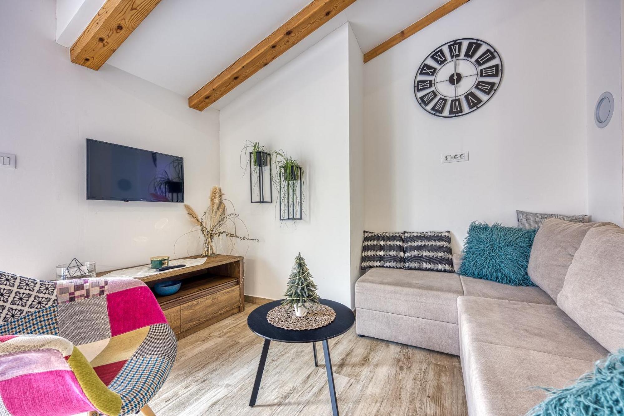Apartments Mirjana מדולין מראה חיצוני תמונה