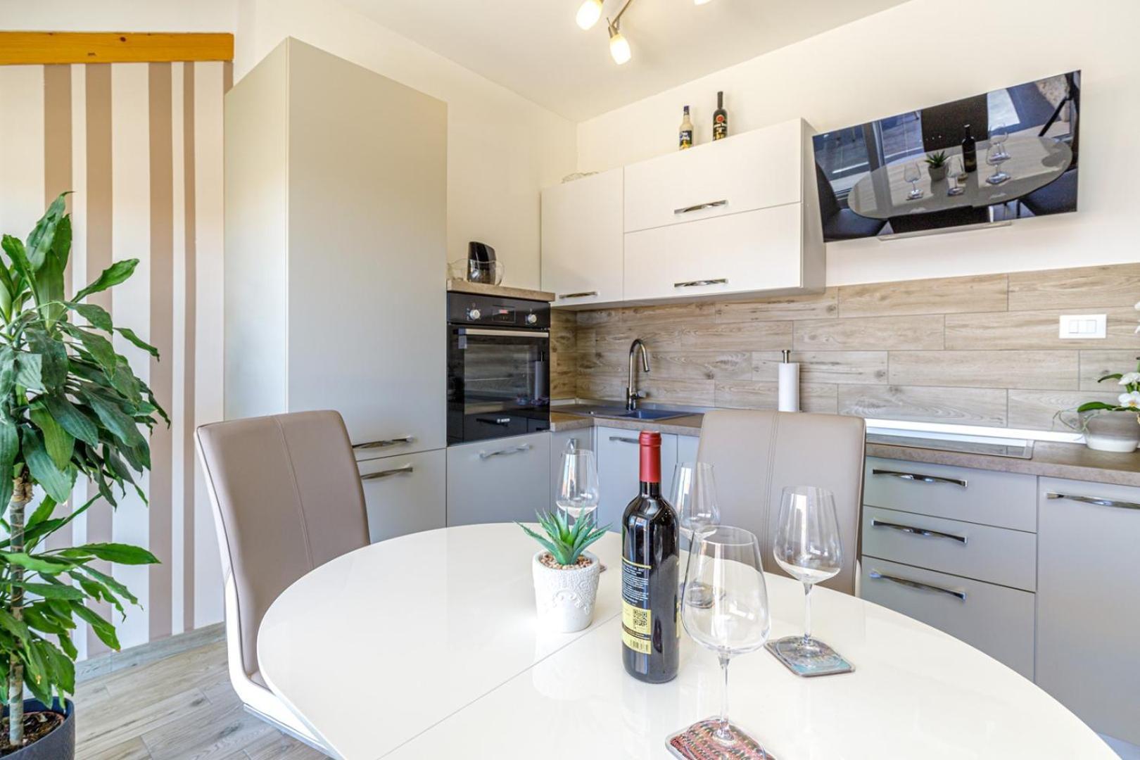Apartments Mirjana מדולין מראה חיצוני תמונה