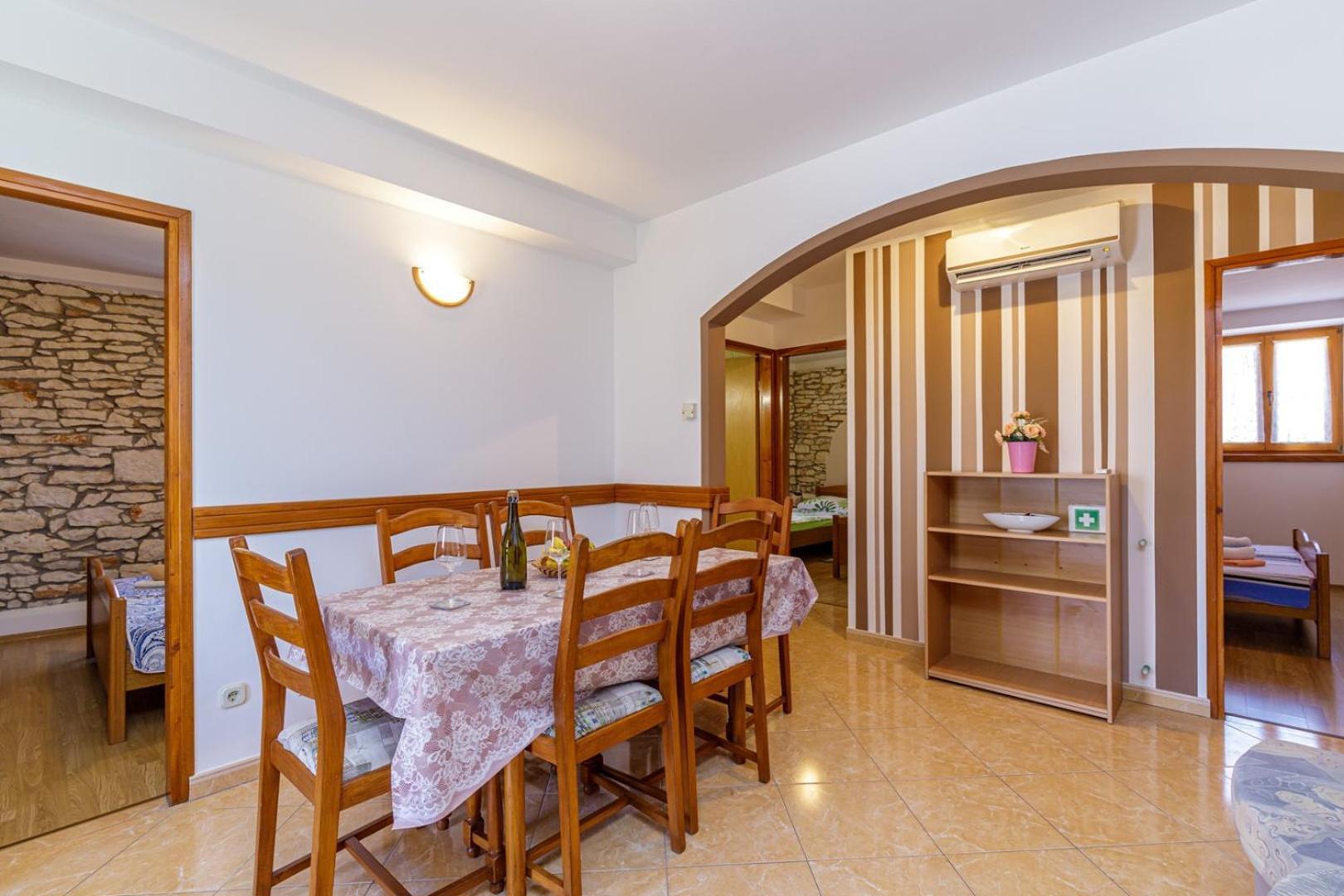 Apartments Mirjana מדולין מראה חיצוני תמונה